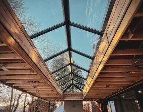 how to clean a skylight