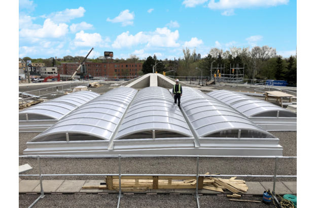 Large vertical end barrel vault Skylight